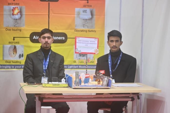 Hardware testing bench and wiring demonstration